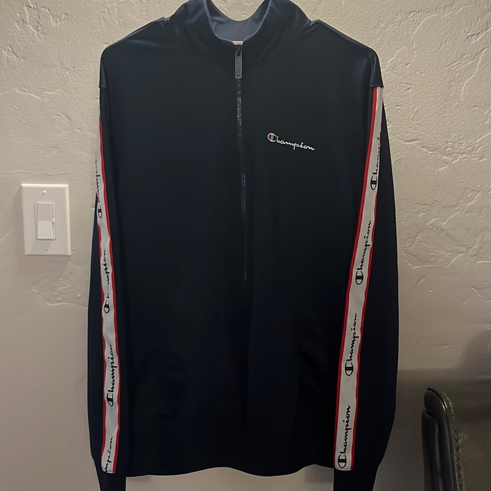 Navy blue/Red champion zip up jacket